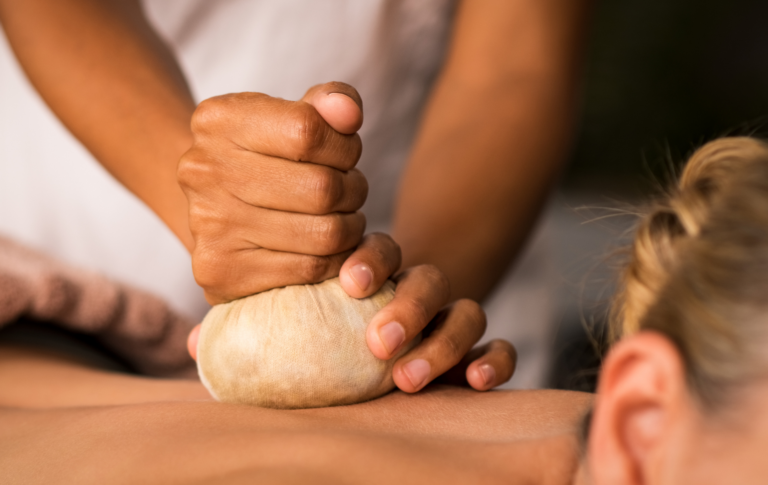 Holistic Pain Relief Chiswick with SD Care Agency